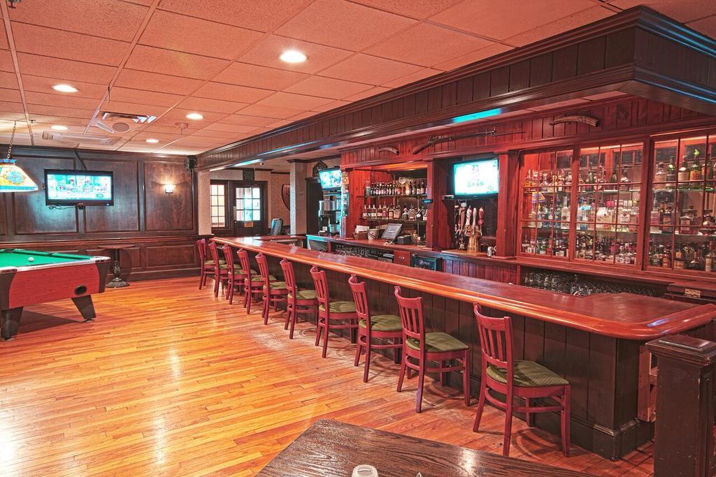 The Inn At Reading Hotel & Conference Center Εξωτερικό φωτογραφία