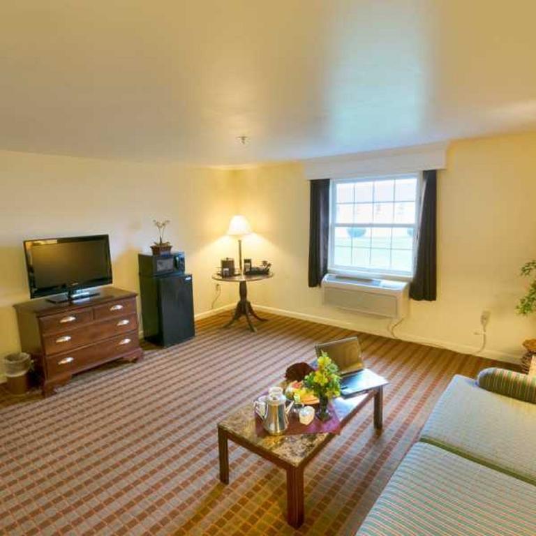 The Inn At Reading Hotel & Conference Center Εξωτερικό φωτογραφία