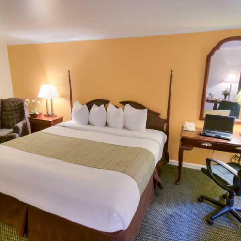The Inn At Reading Hotel & Conference Center Εξωτερικό φωτογραφία
